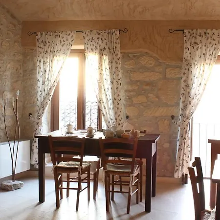 Lo Gnomo 3* Pennapiedimonte