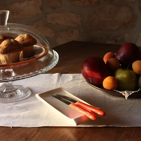 Lo Gnomo Bed & Breakfast 3*