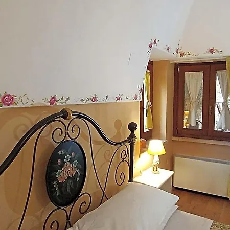 Lo Gnomo Bed & Breakfast